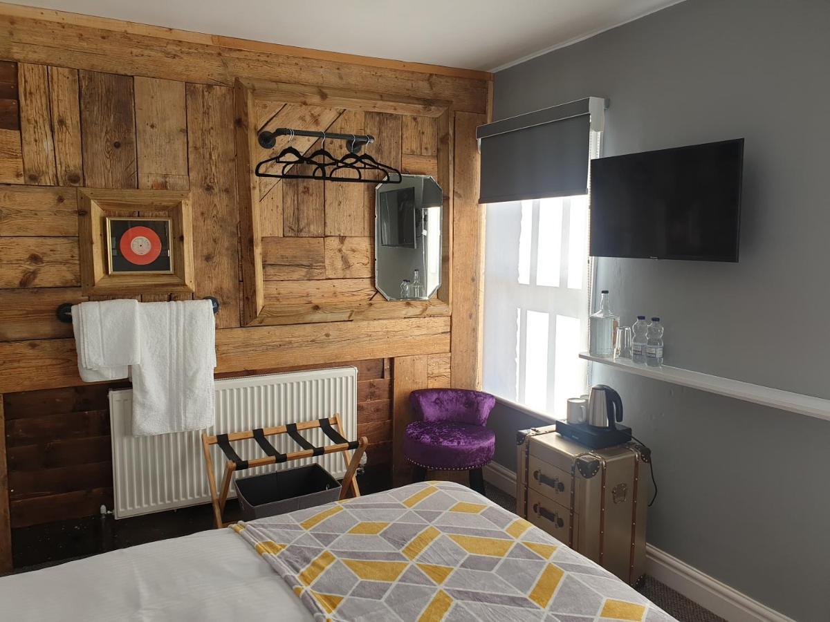 Отель Carpenters Arms Бостон Экстерьер фото