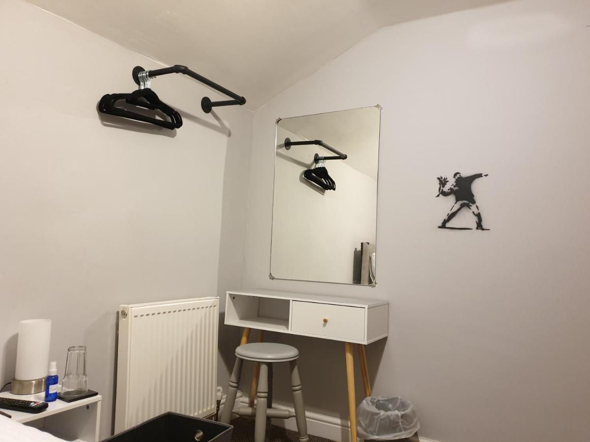 Отель Carpenters Arms Бостон Экстерьер фото