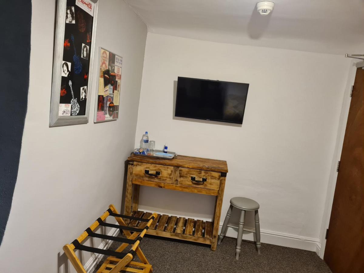 Отель Carpenters Arms Бостон Экстерьер фото